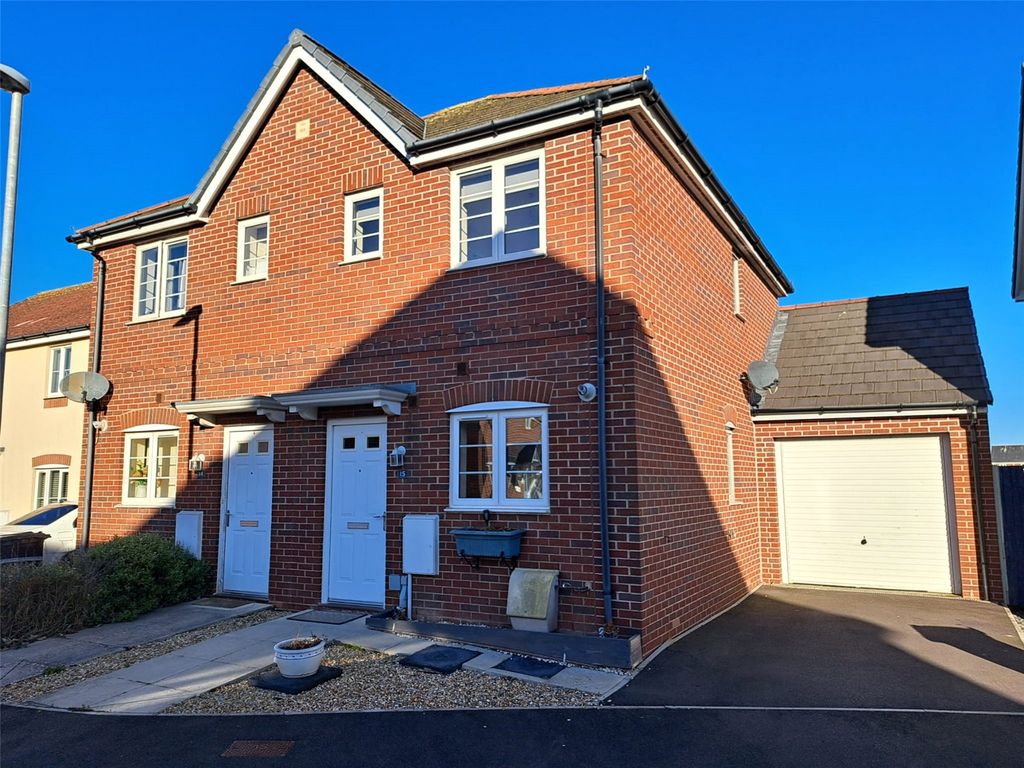 Property photo 1 of 18 Picture No. 09