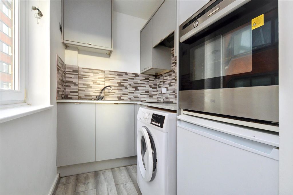 Property photo 2 of 6 Dsc_0258.Jpg