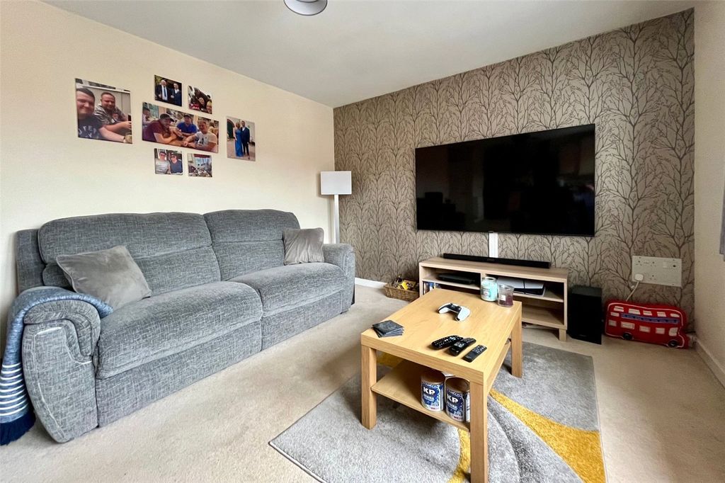 Property photo 2 of 10 Picture No. 07