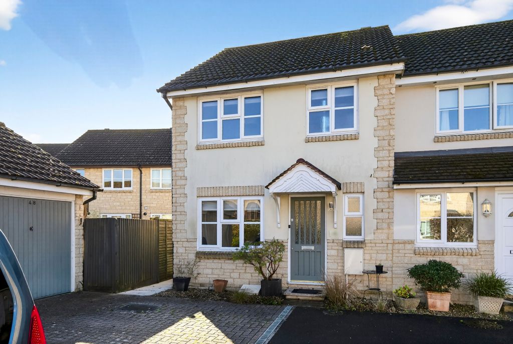 Property photo 1 of 20