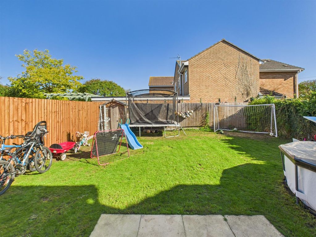 Property photo 3 of 20
