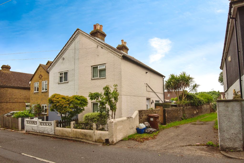 Property photo 1 of 10 Photography