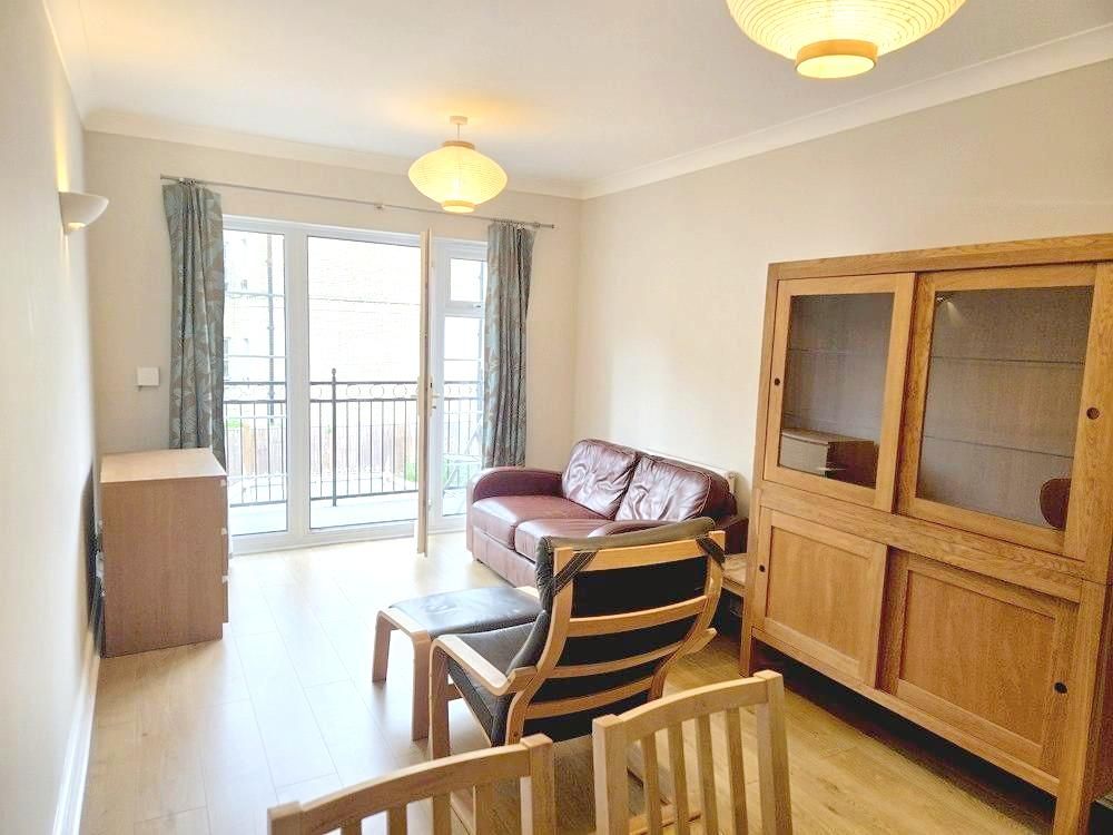 Property photo 2 of 14 Gallery