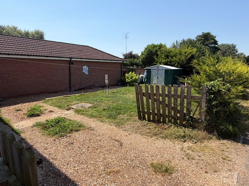 Property photo 3 of 4