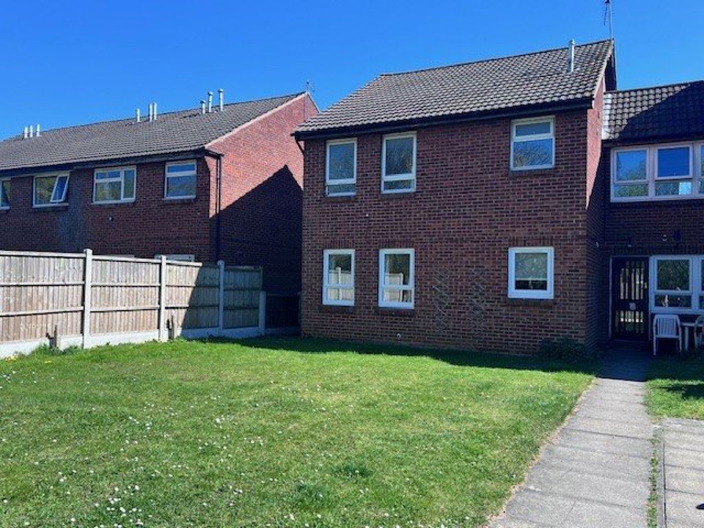 Property photo 1 of 8