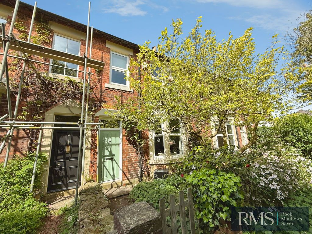 Property photo 3 of 14 Photo 8