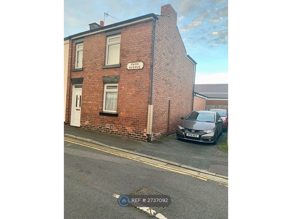 Property photo 1 of 23 Front Of House Showing Off Road Parking