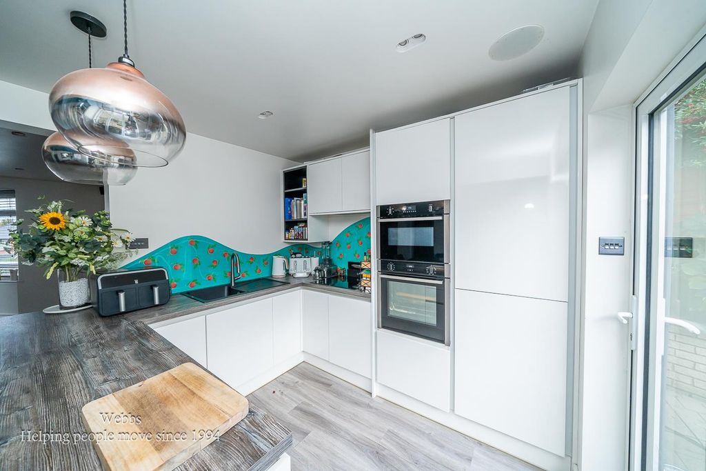 Property photo 2 of 24 Webbs-63.Jpg