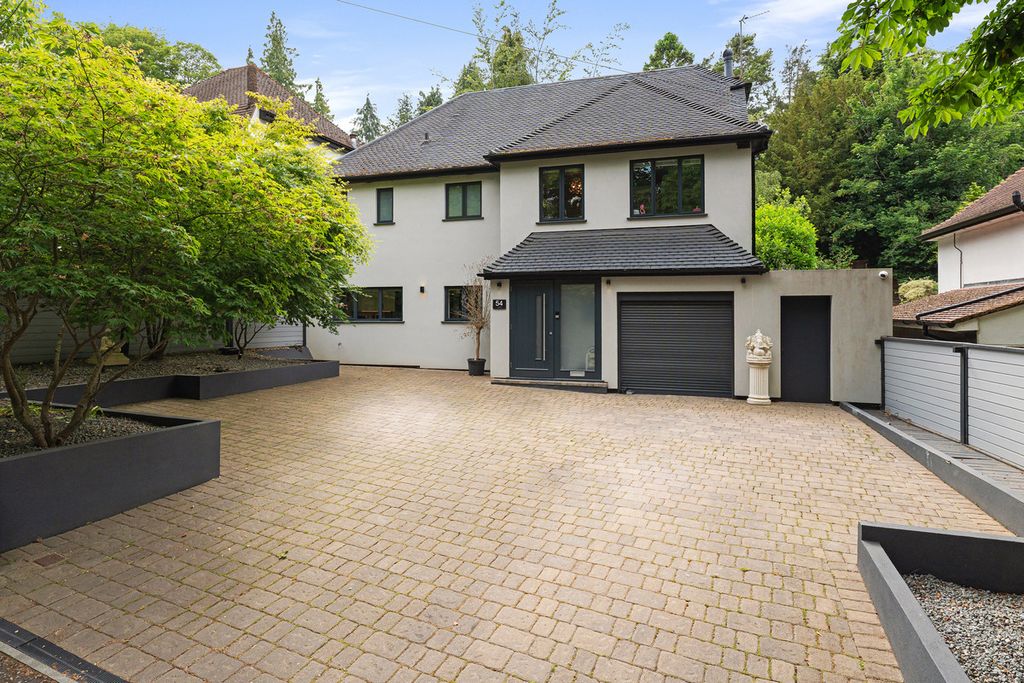 Property photo 1 of 20