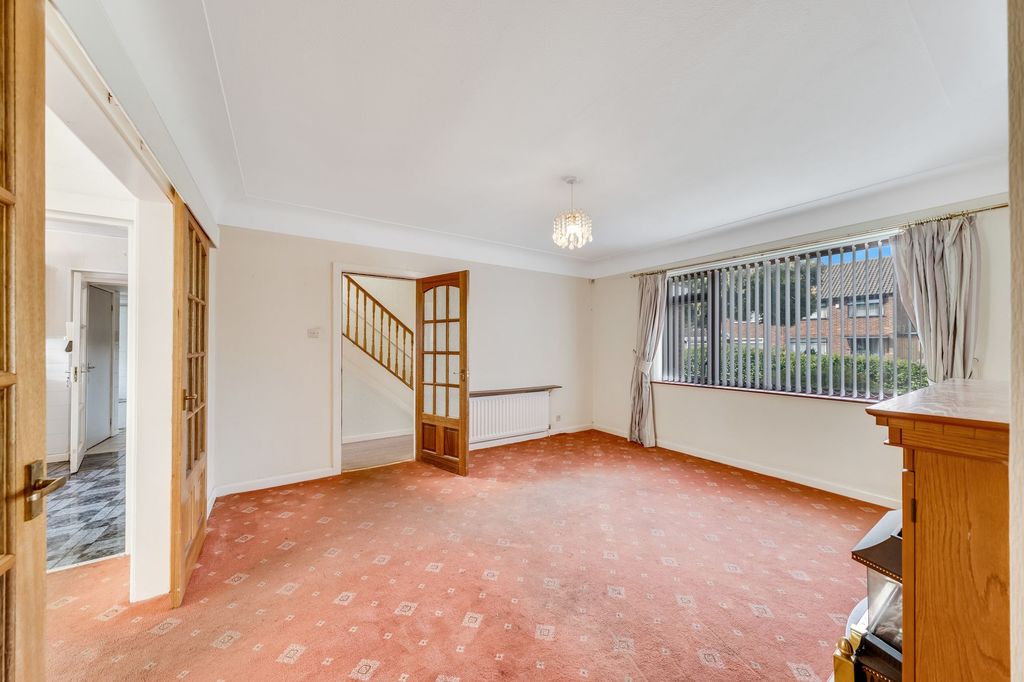 Property photo 2 of 22