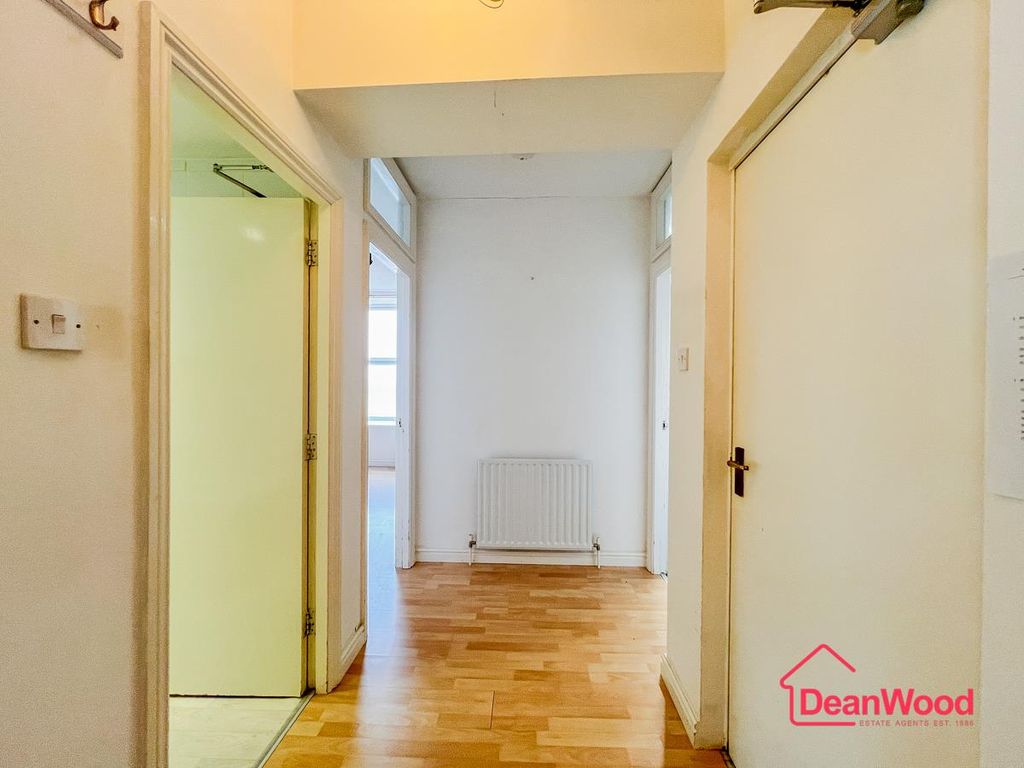 Property photo 3 of 12 3.Jpg