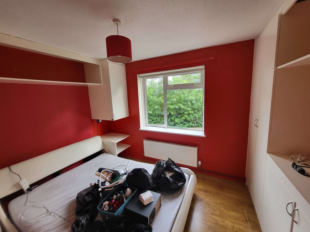 Property photo 3 of 16 Gallery