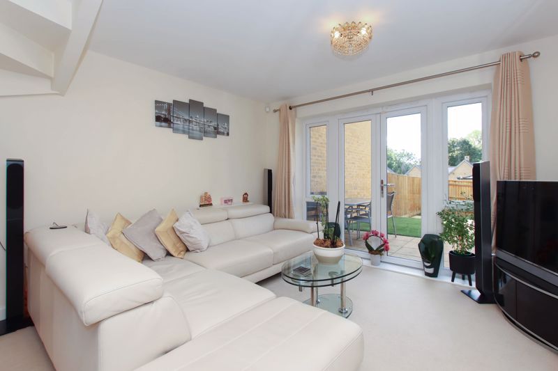 Property photo 2 of 12 Photo 8