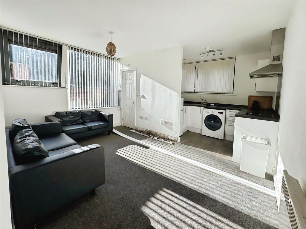 Property photo 2 of 9 Picture No. 03