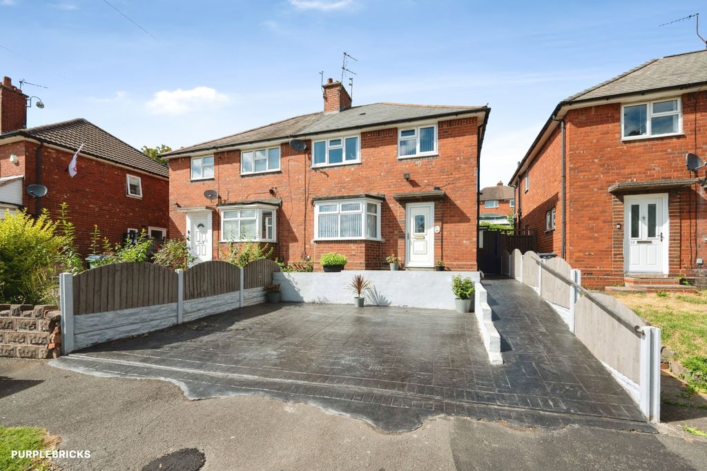Property photo 1 of 28