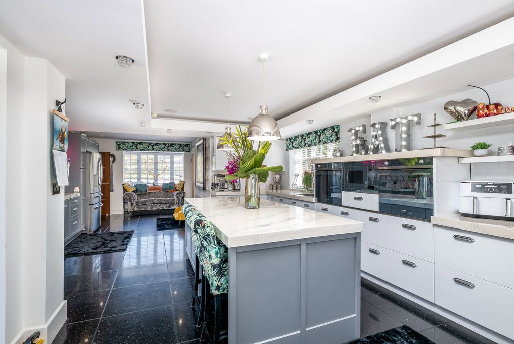 Additional image 11 of 6 bed detached house for saleWilbury Road, Letchworth Garden City SG6