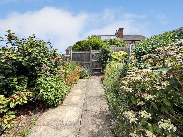 Property photo 3 of 15