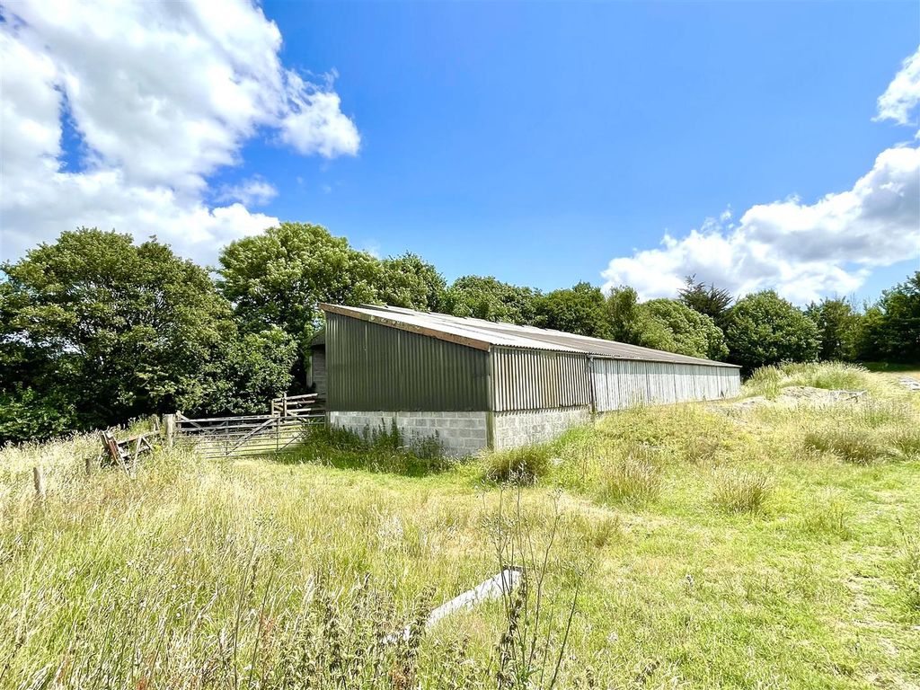 Property photo 2 of 8 Barn & Land