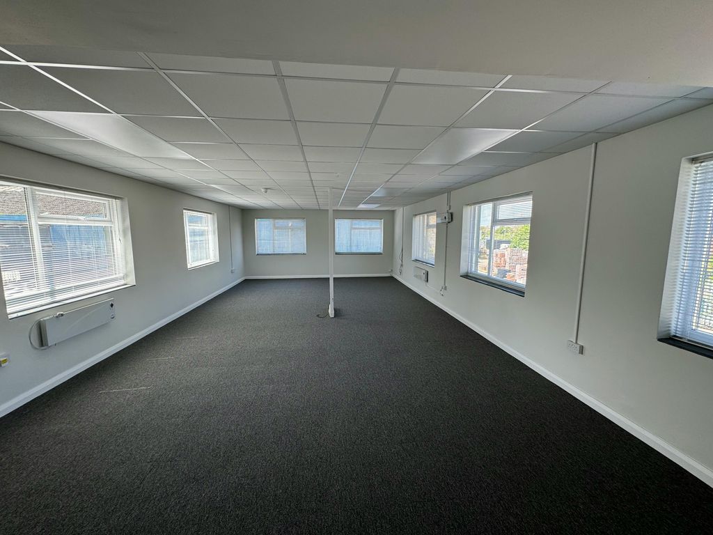 Property photo 2 of 8 Web First Floor Office (Main) 1.Jpeg