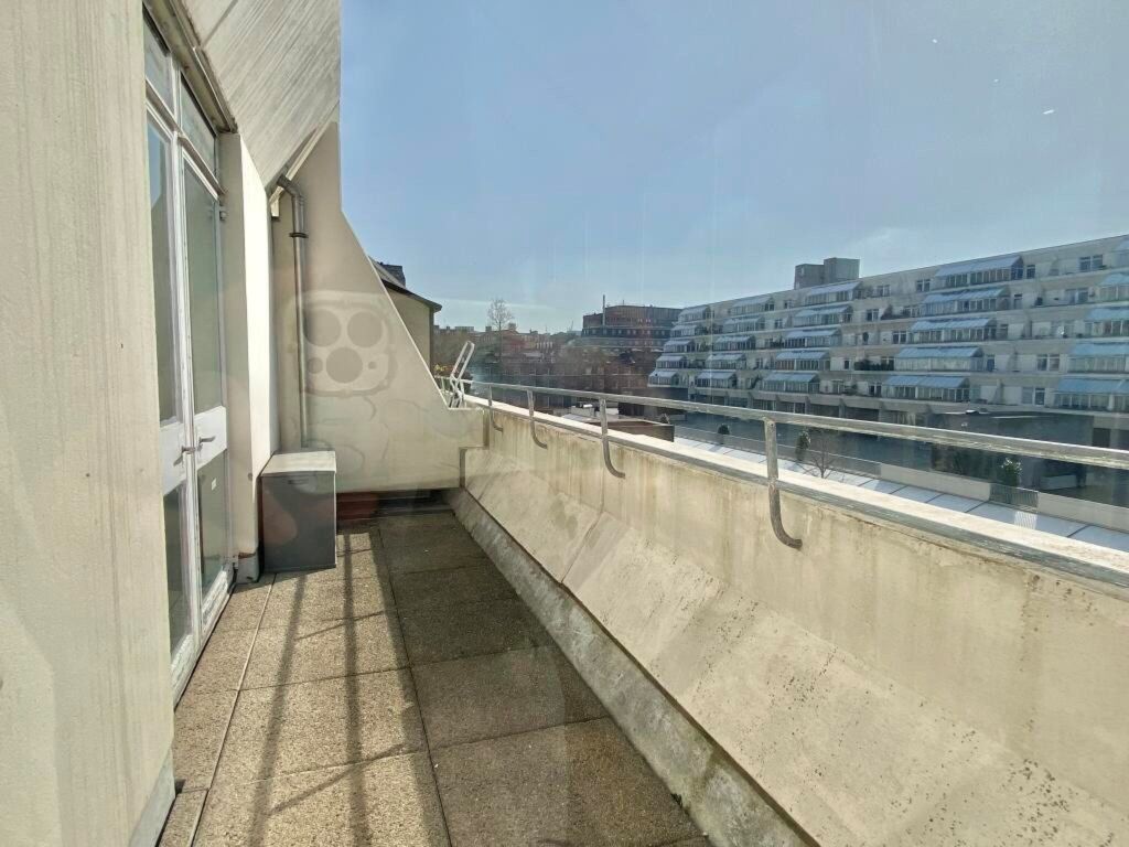 Property photo 1 of 4