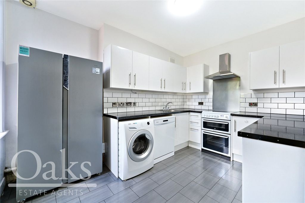 Property photo 3 of 8 Picture No. 04