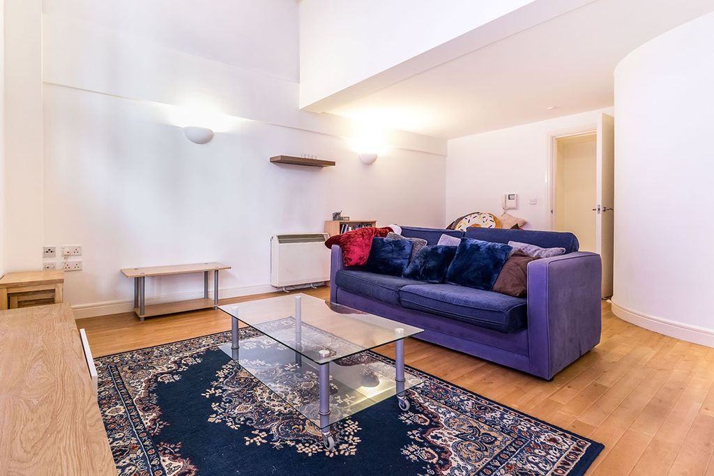 Property photo 2 of 10 Picture No. 09