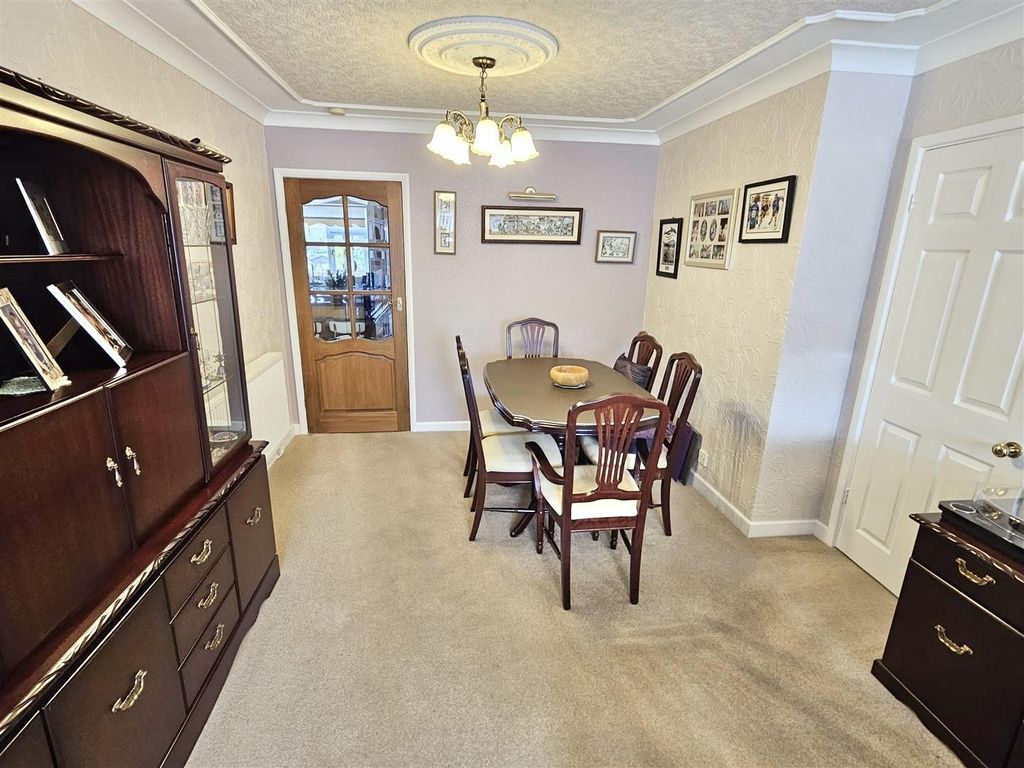 Property photo 3 of 27 Img_4067.Jpeg