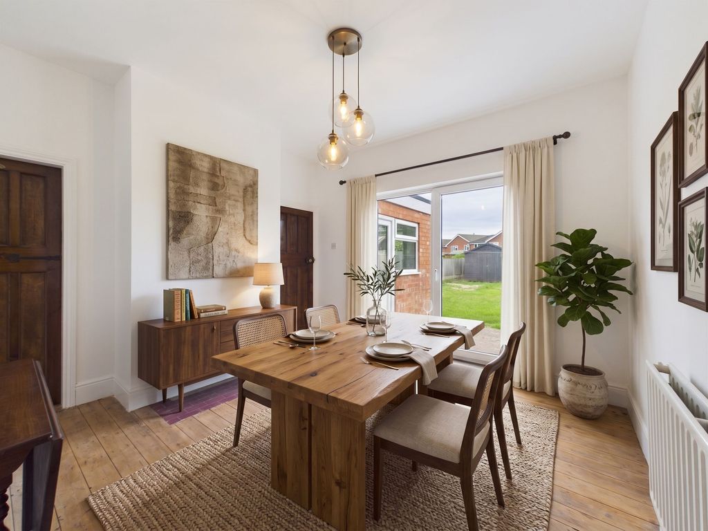 Property photo 3 of 19 Dining Room (Virtually Furnished)