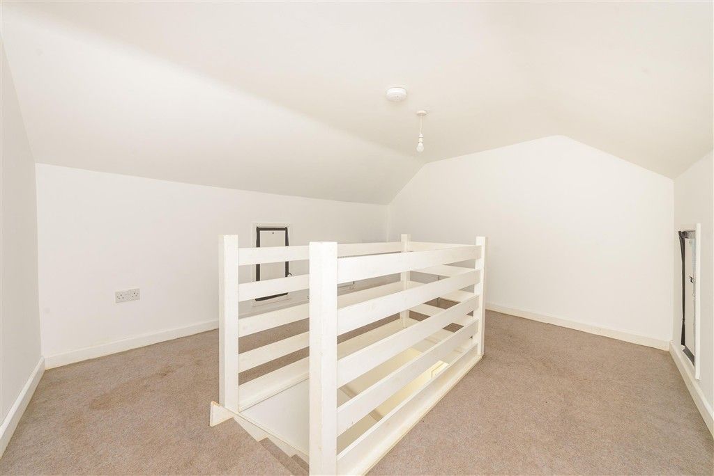 Property photo 3 of 8 Attic Room