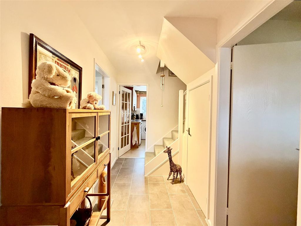 Property photo 2 of 23 Img_9680.Jpeg