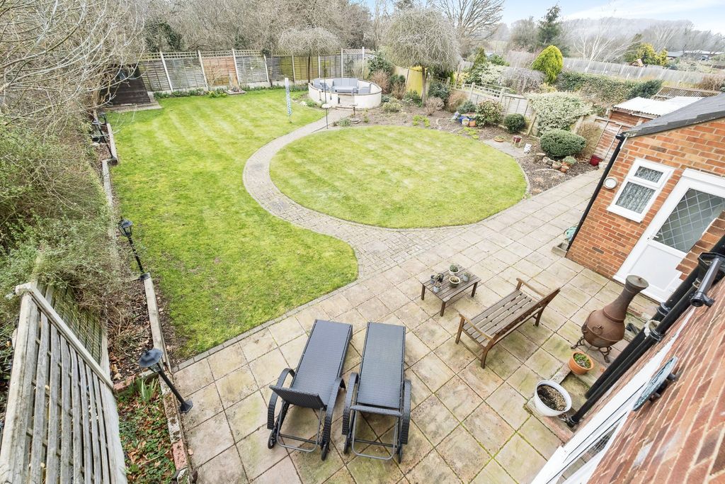 Property photo 3 of 32 Photography