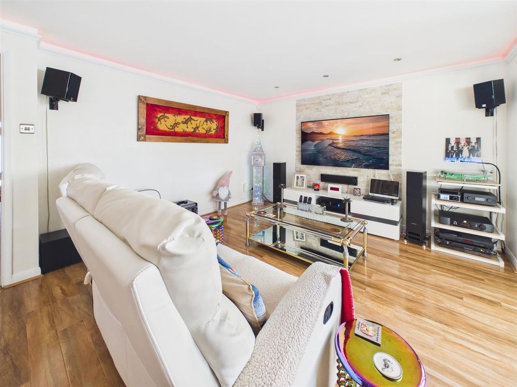 Additional image 26 of 4 bed detached house for salePhyllis Avenue, Peacehaven BN10