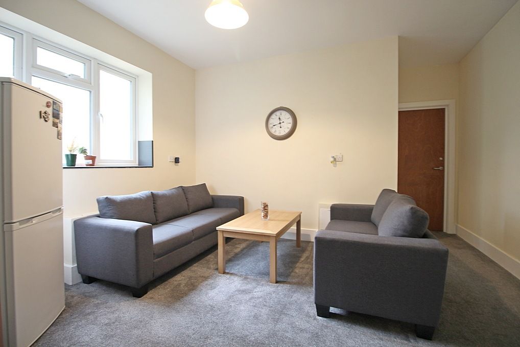 Property photo 3 of 5 Ff Lounge