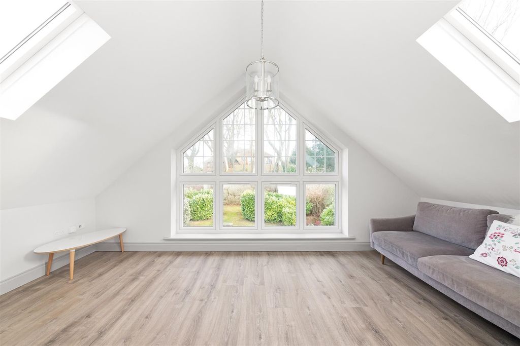 Property photo 1 of 14 Kitchen/Reception Room