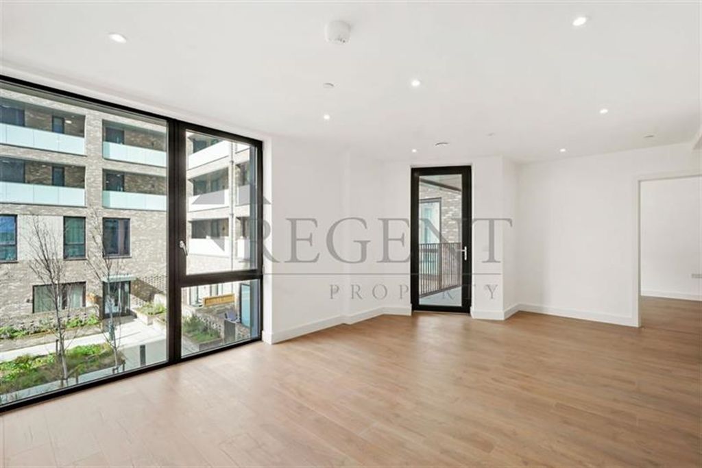 Property photo 1 of 11 (Main)