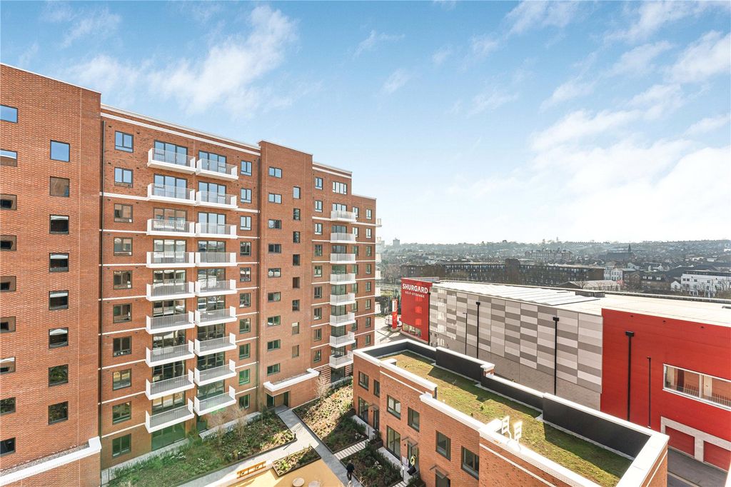 Property photo 3 of 7 Picture No. 01