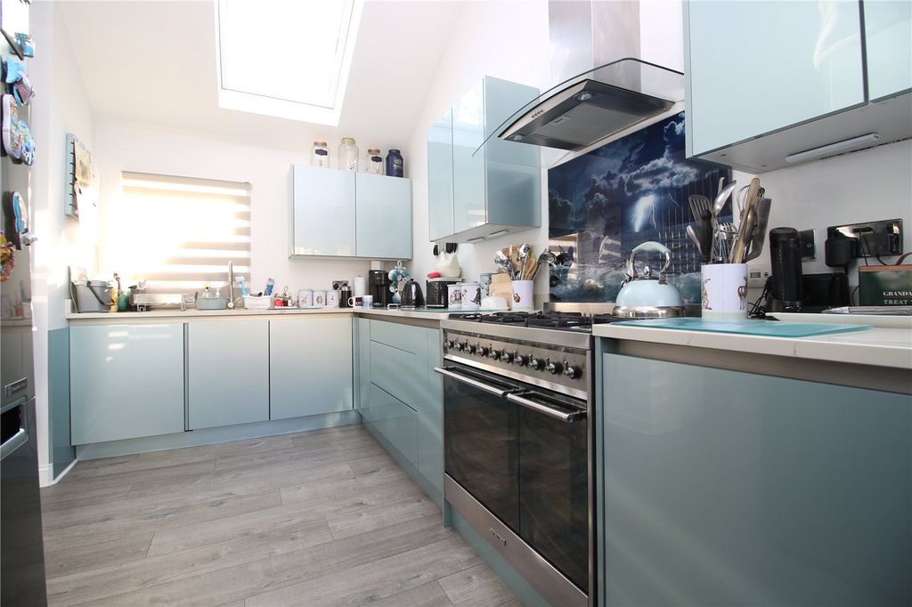 Property photo 2 of 14 Picture No. 02