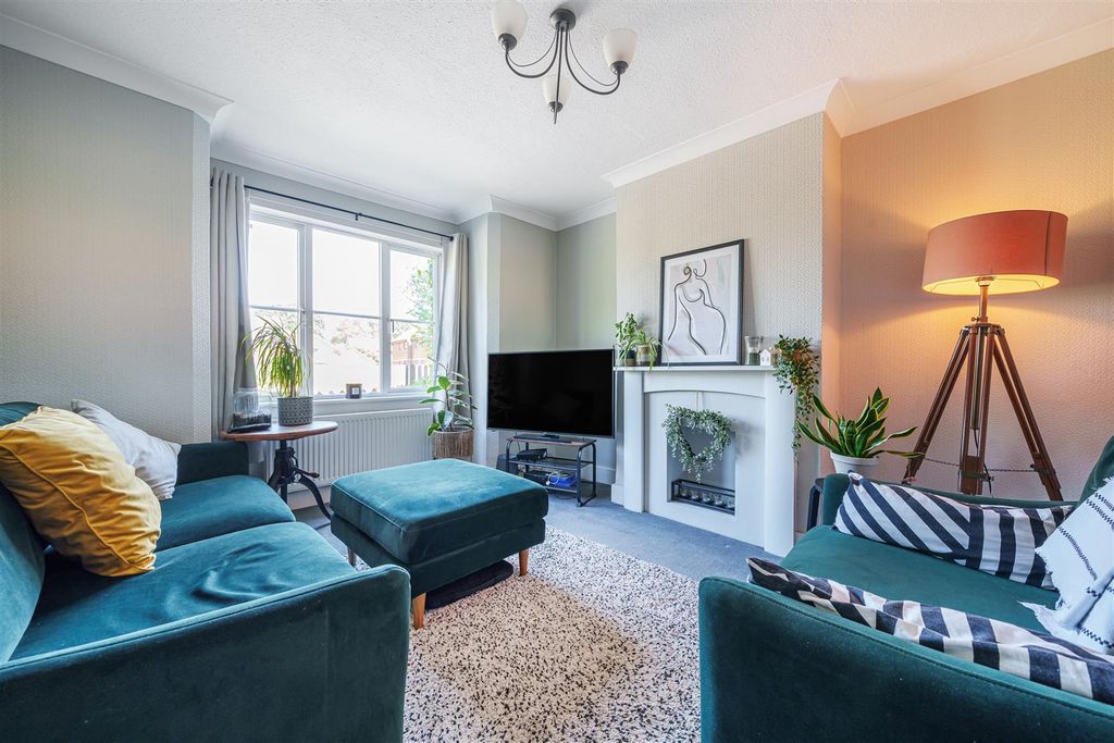 Property photo 2 of 9 993591 (2).Jpg
