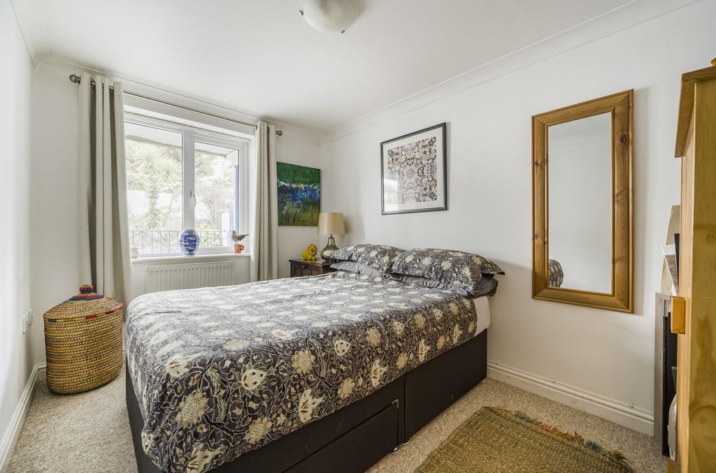 Additional image 10 of 2 bed flat for saleChyandour Cliff, Penzance, Cornwall TR18