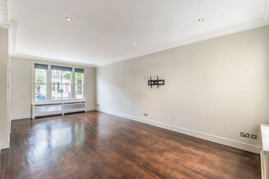 Property photo 3 of 18 Picture No. 04
