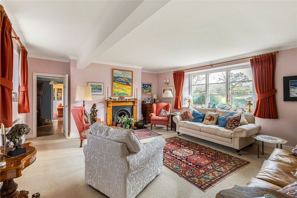 Property photo 2 of 19 Drawing Room