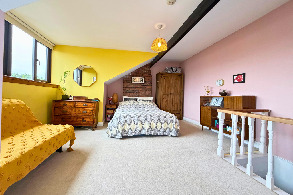 Property photo 2 of 29