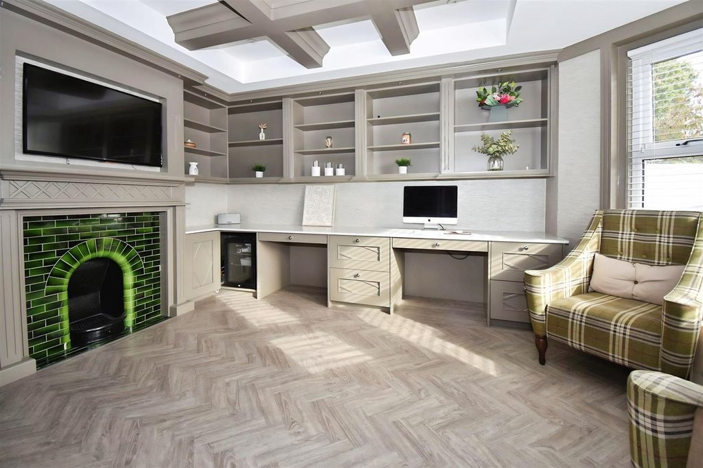 Property photo 2 of 34 93450B91-Hhl 20Home 20Office.Jpg