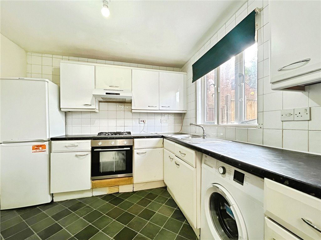 Property photo 2 of 10 Picture No. 15