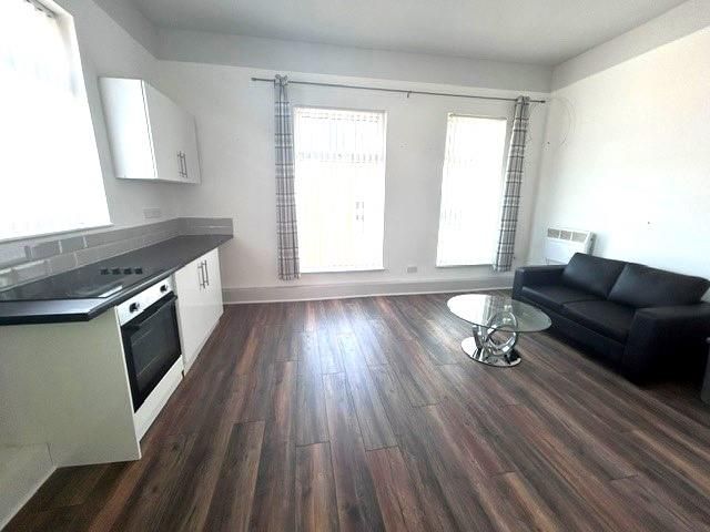 Property photo 3 of 8 1, 99 Stanley Road Living Room 1 2026.Jpg