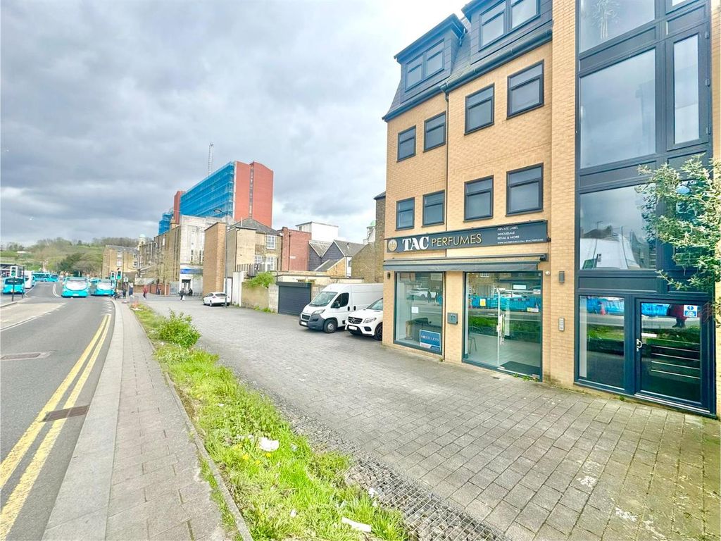 Property photo 2 of 14 Whatsapp Image 2026-04-01 At 10.31.24.Jpeg