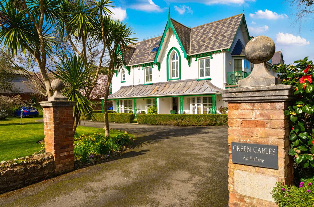 Property photo 1 of 17 1425727-17-69B1B5...