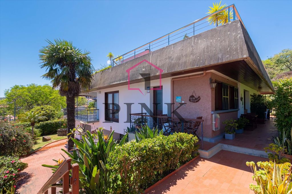 Property photo 2 of 32