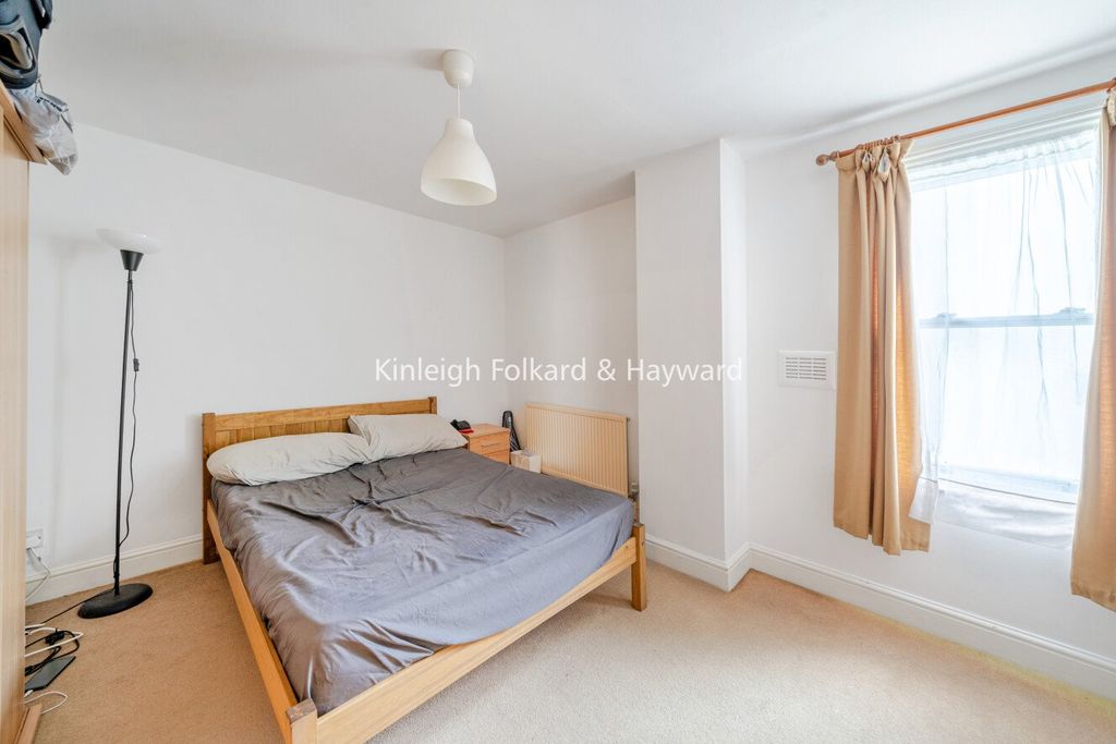 Property photo 3 of 10 Picture No. 01