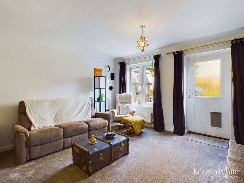 Property photo 3 of 12 Photo 5